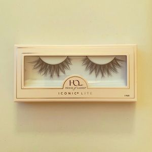 House of Lashes Strip Lash in Iconic Lite